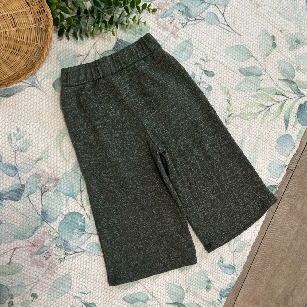 New Easy-Peasy Toddler Girl Hacci Wide Leg Pant Size 2T New without tags